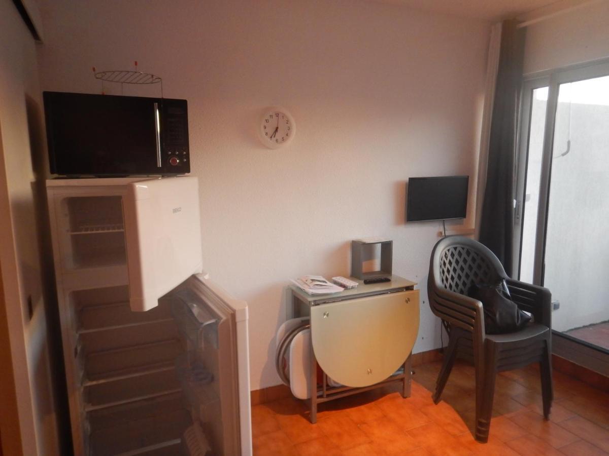 3 étoiles Studio 4 couchages résidence port cros à Sète Extérieur photo